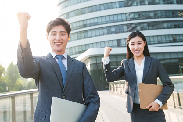 集團管控：統一策略、優(yōu)化運營、提升效率
