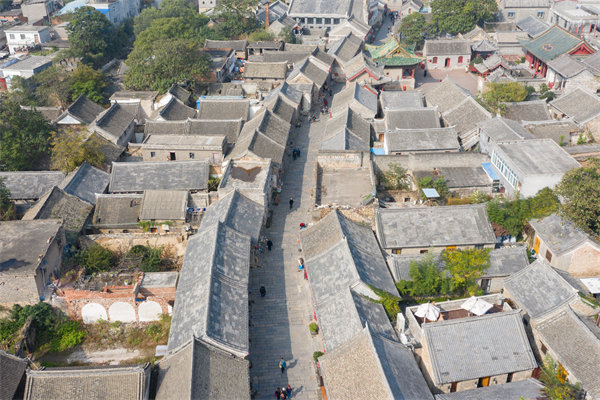 許昌本地管理咨詢團(tuán)隊(duì)如何助力企業(yè)轉(zhuǎn)型升級(jí)？