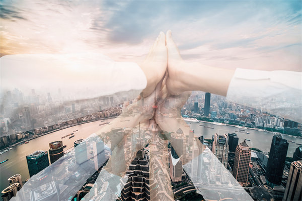 如何制定符合企業(yè)戰(zhàn)略目標(biāo)的組織發(fā)展路徑？