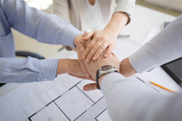 集團管控如何促進企業(yè)文化建設(shè)，增強內(nèi)部凝聚力？
