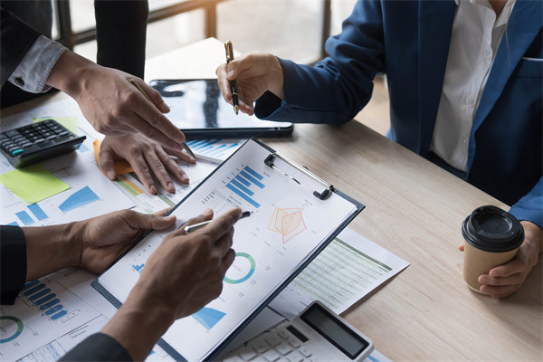 信息流通障礙：如何確保集團(tuán)內(nèi)部管控信息的暢通？