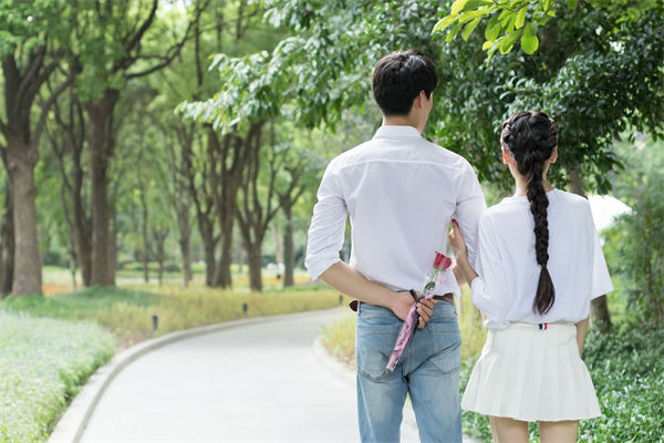 廣東一公司發(fā)錢鼓勵員工談戀愛，品牌營銷怎么看？