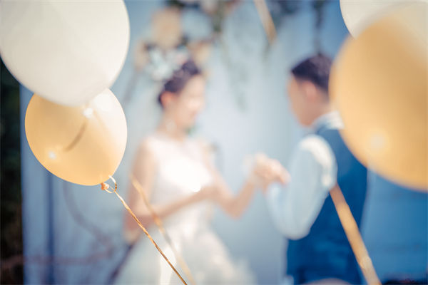 企業(yè)要求員工不結(jié)婚就離職？組織規(guī)劃管理怎么看？