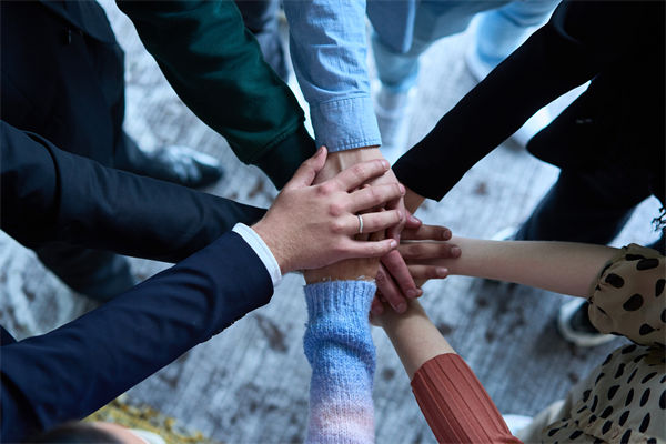 企業(yè)要求員工不結(jié)婚就離職？組織規(guī)劃管理怎么看？
