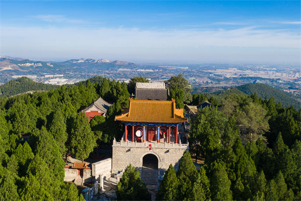 濰坊企業(yè)年度計劃總變卦執(zhí)行失效，濰坊年度經(jīng)營計劃咨詢公司如何校準(zhǔn)動態(tài)機(jī)制？