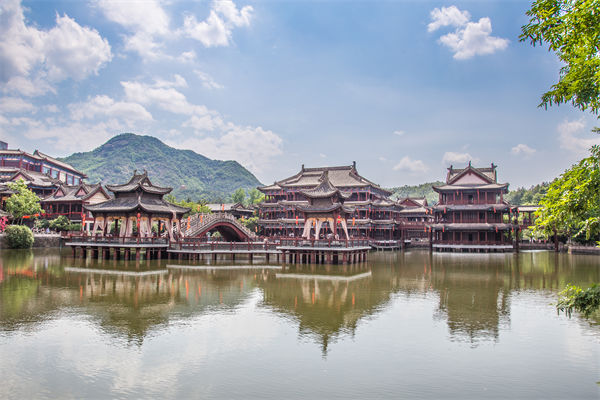 制造業(yè)管理分析：短劇基地狂飆，誰是下一個橫店？